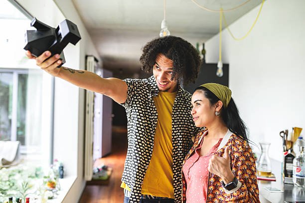 Digital Minimalism vs. Digital Detox: What’s the Difference?